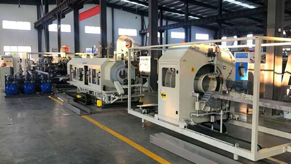 Producción ininterrumpida de tubos corrugados para nuestros clientes