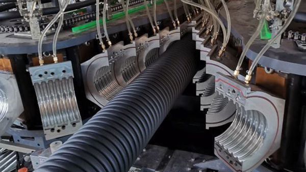 Línea de extrusión de tubos corrugados, refrigerado por agua a presión para HNHC