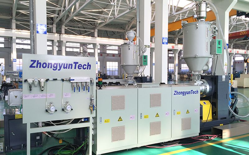 Características de la Línea de Extrusión